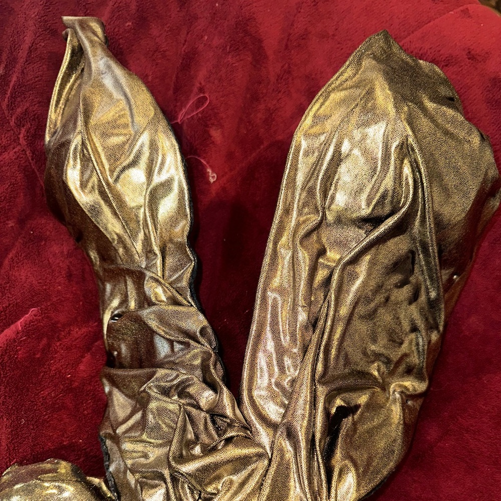 Calechie gold custom birthday dress